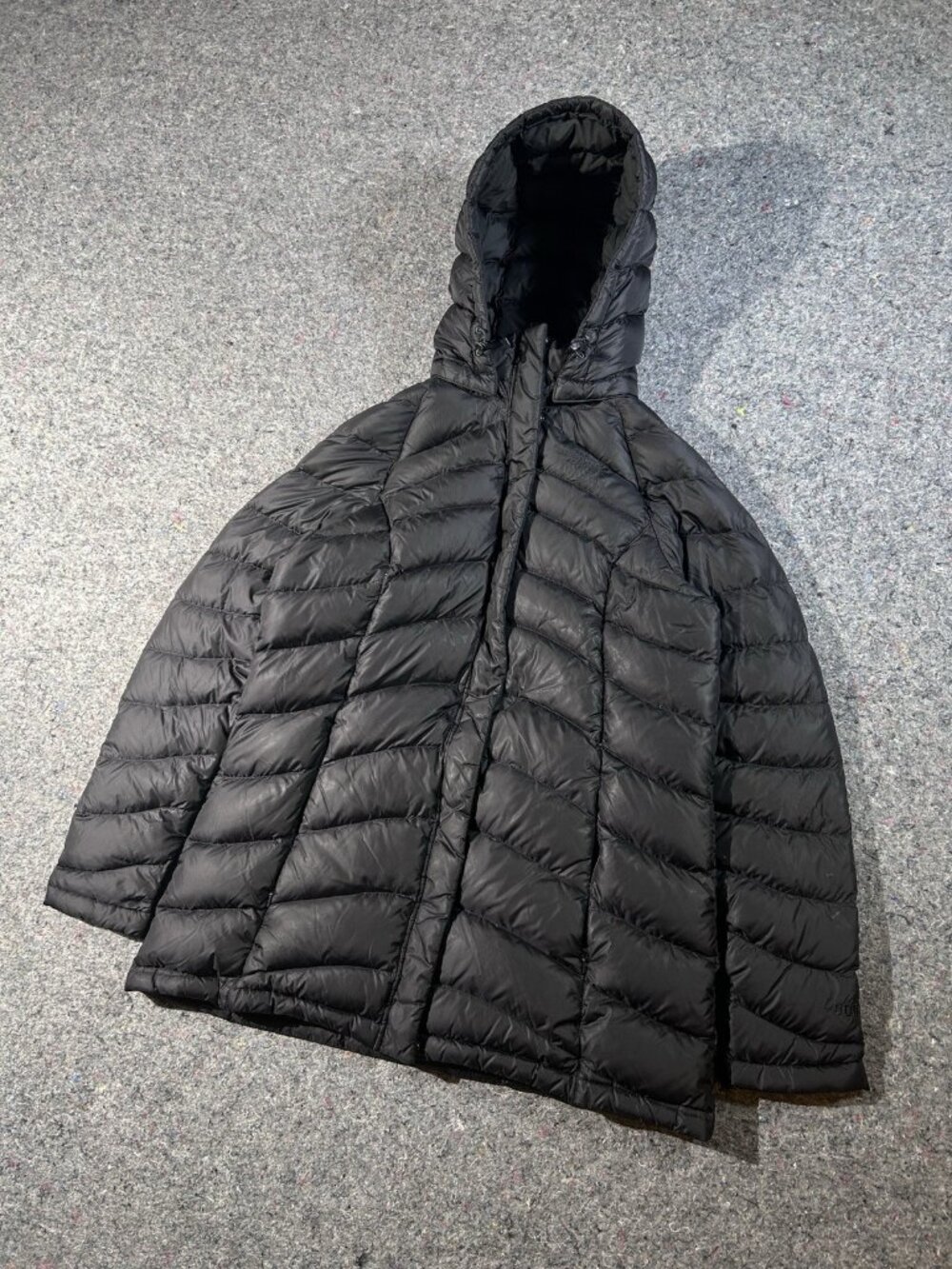 The North Face 600 Down Women’s Long Puffer Jacket Black Hooded Size L
